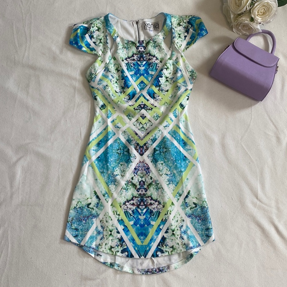 XENIA BOUTIQUE dress size 6AU (xs)